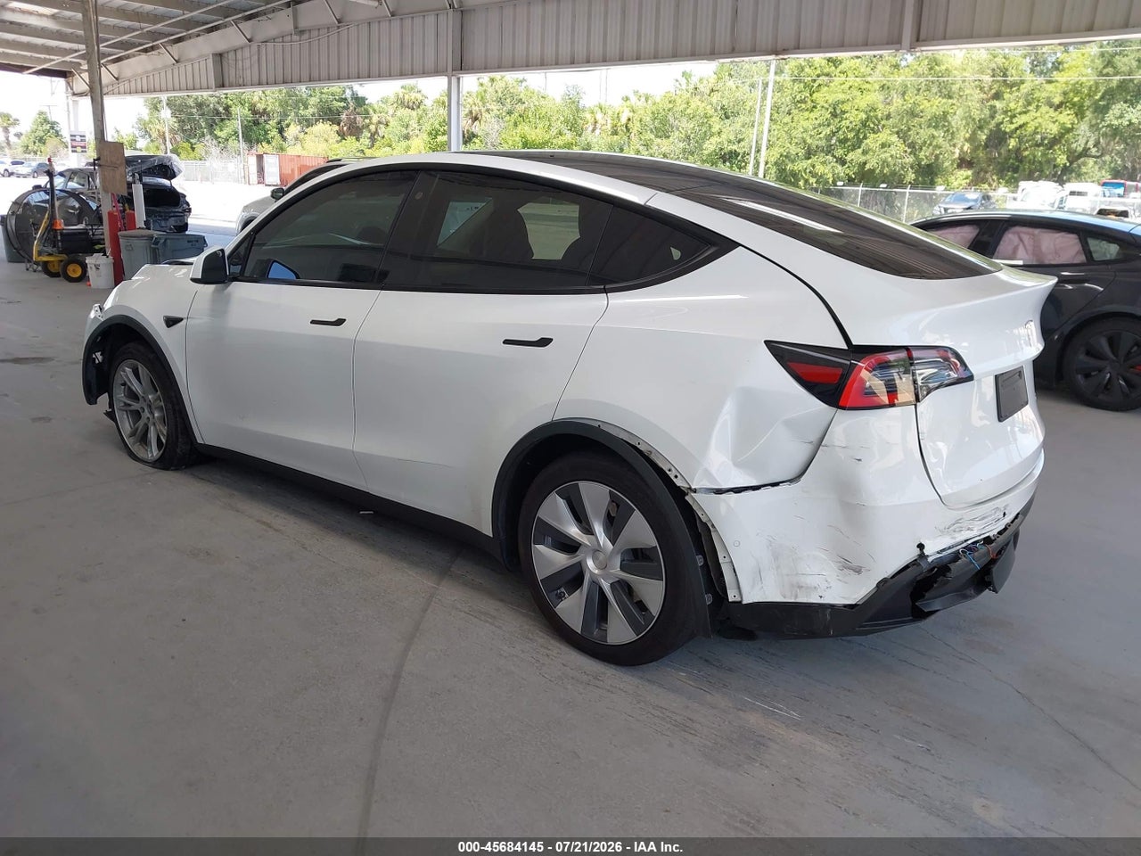2020 TESLA MODEL Y LONG RANGE DUAL MOTOR ALL-WHEEL DRIVE · 3/9