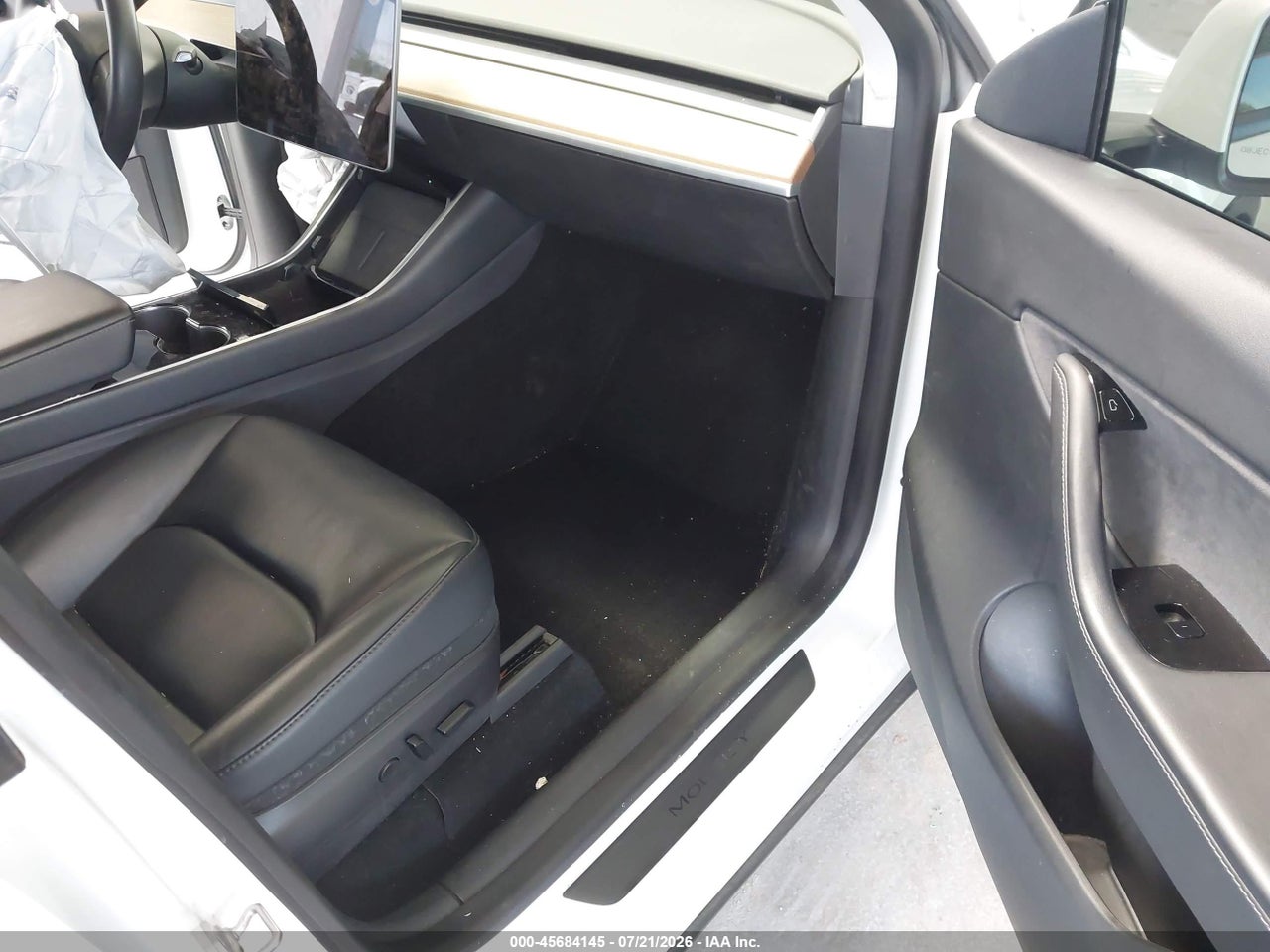 2020 TESLA MODEL Y LONG RANGE DUAL MOTOR ALL-WHEEL DRIVE · 5/9