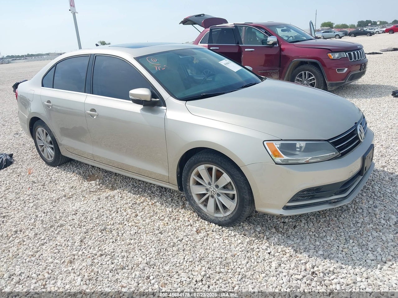 3VWD07AJ5FM****** · 2015 VOLKSWAGEN JETTA 1.8T SE