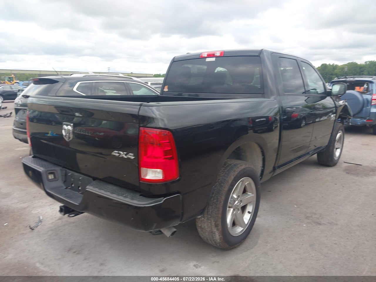 2016 RAM 1500 ST · 4/11