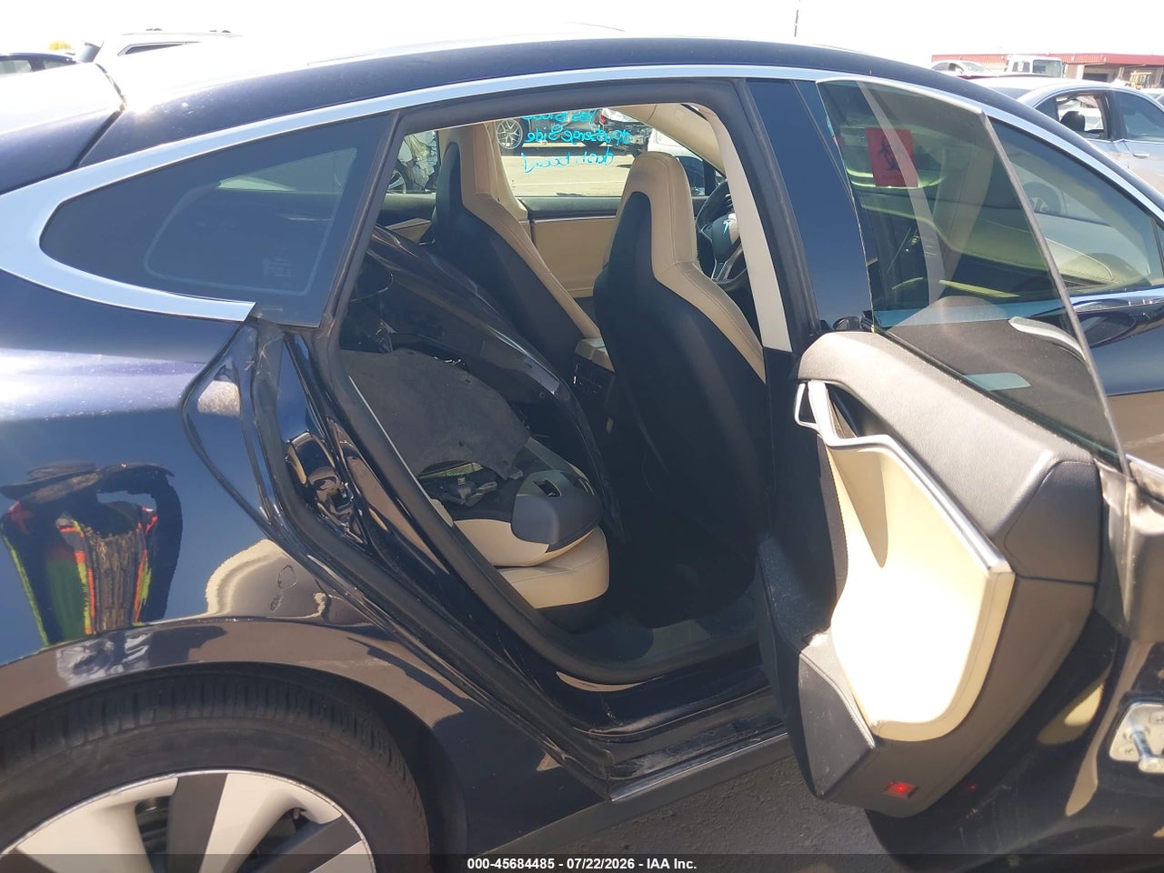 5YJSA1AG0DF****** · 2013 TESLA MODEL S   · 8/11