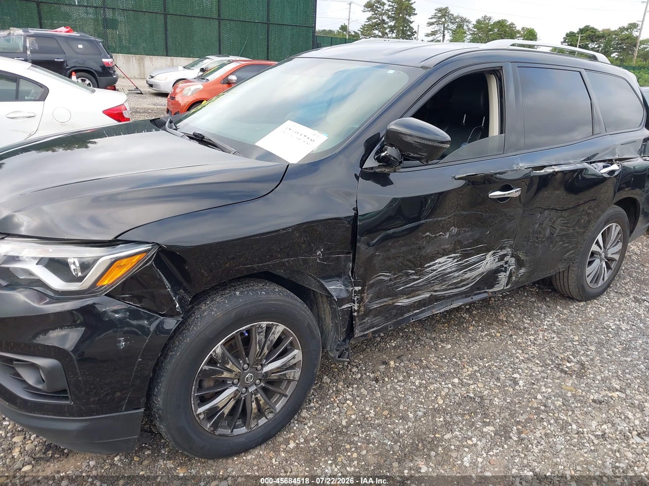 5N1DR2MM3HC****** · 2017 NISSAN PATHFINDER SL · 6/11