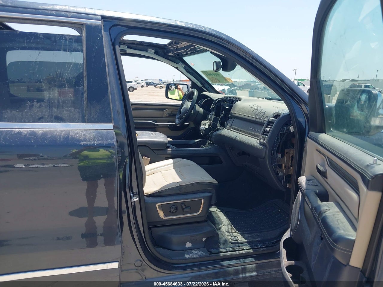 2019 RAM 1500 LIMITED  4X2 5'7 BOX · 5/11