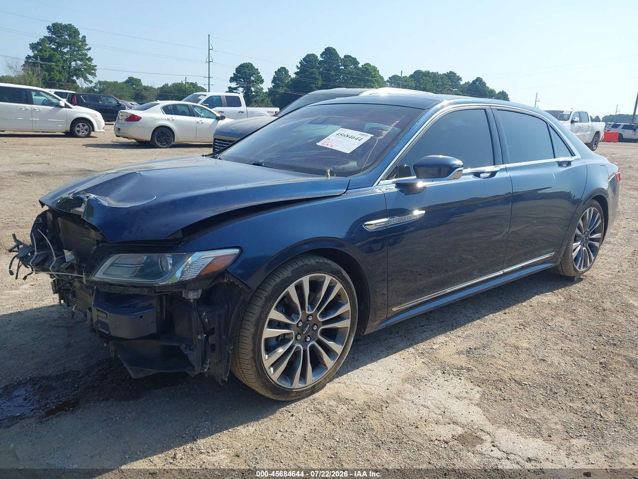 2017 LINCOLN CONTINENTAL RESERVE · 2/11