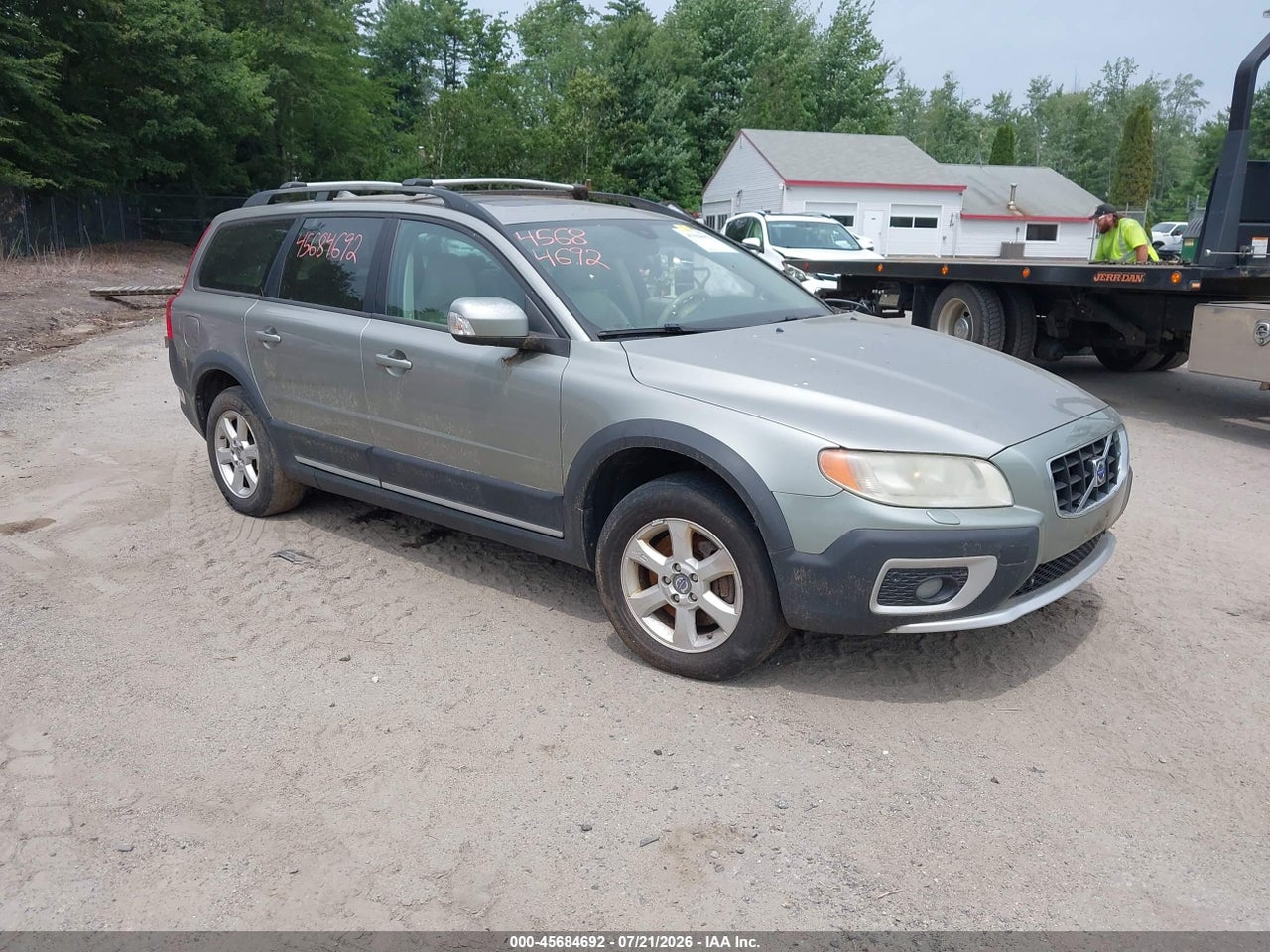 YV4BZ982X81****** · 2008 VOLVO XC70 3.2