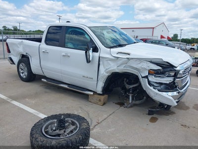 2020 RAM 1500 LARAMIE  4X4 6'4 BOX