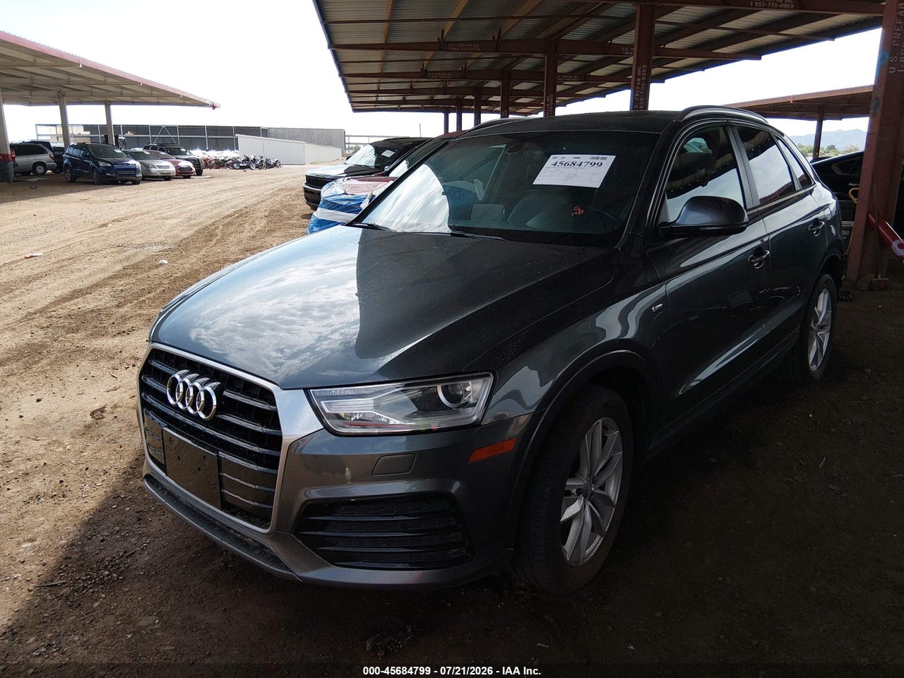 2018 AUDI Q3 2.0T PREMIUM/2.0T SPORT PREMIUM · 2/11