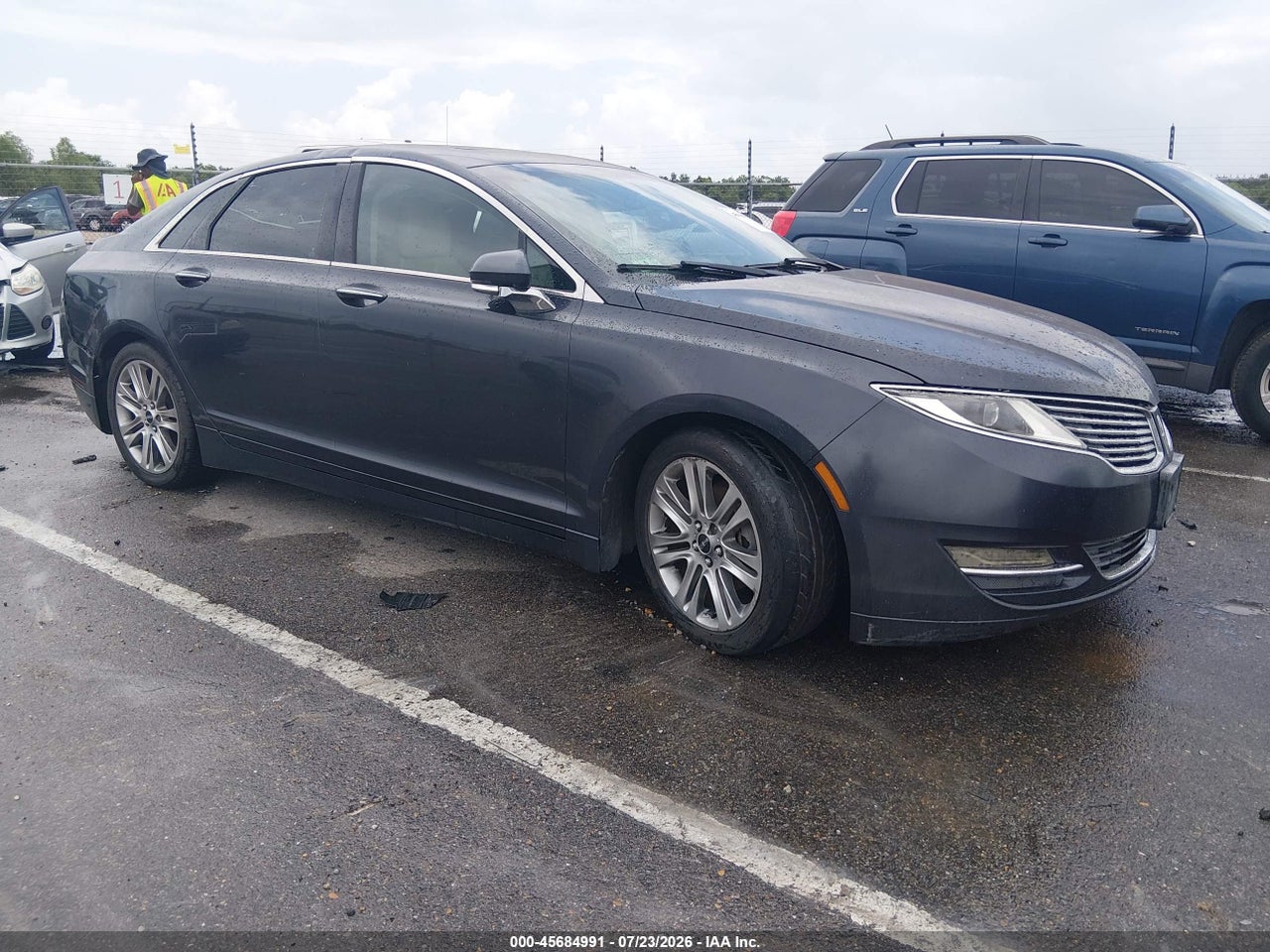 3LN6L2LU1DR****** · 2013 LINCOLN MKZ HYBRID