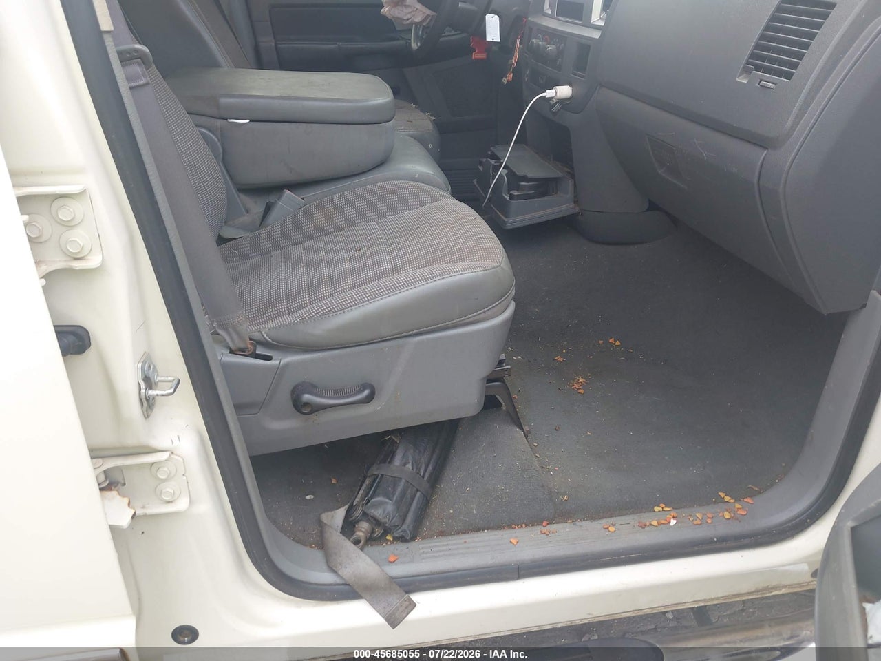 2008 DODGE RAM 1500 SLT · 5/11