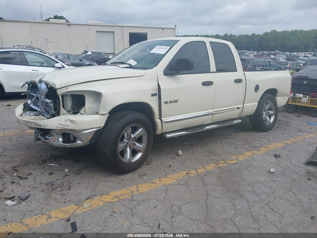 2008 DODGE RAM 1500 SLT · 2/11