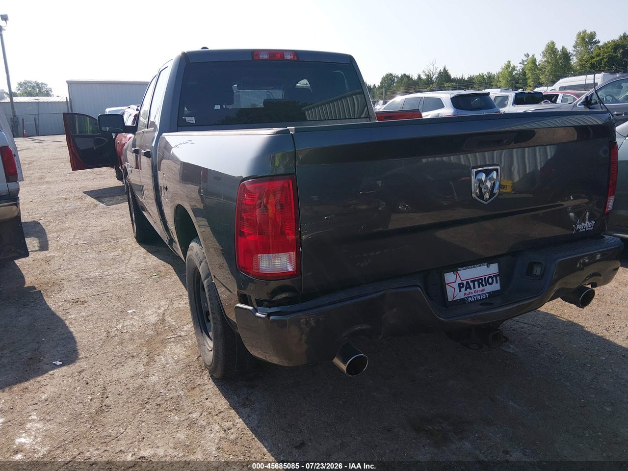 2016 RAM 1500 ST · 3/11
