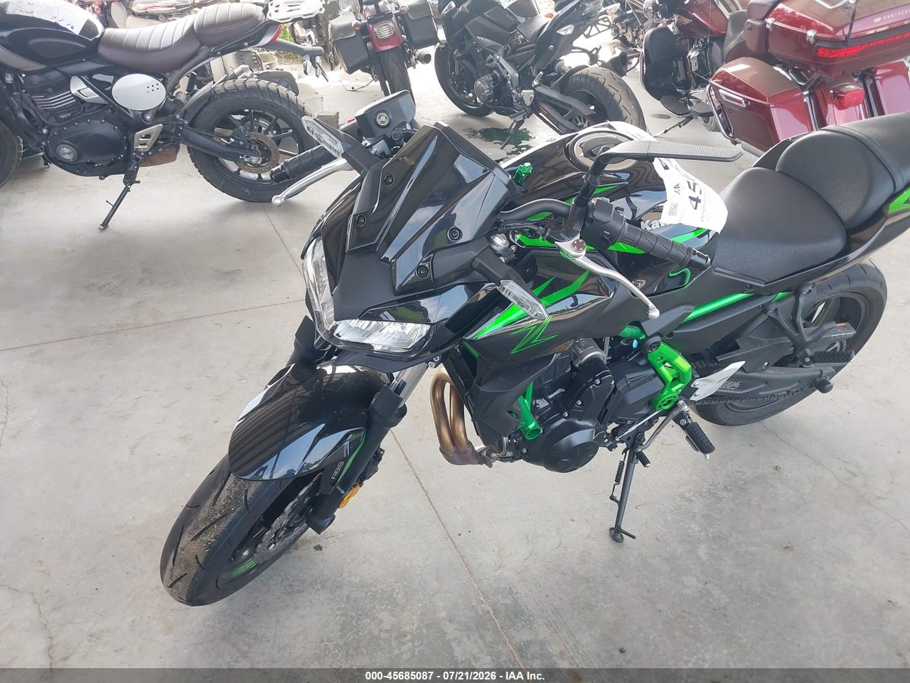 2025 KAWASAKI ER650 N · 2/11