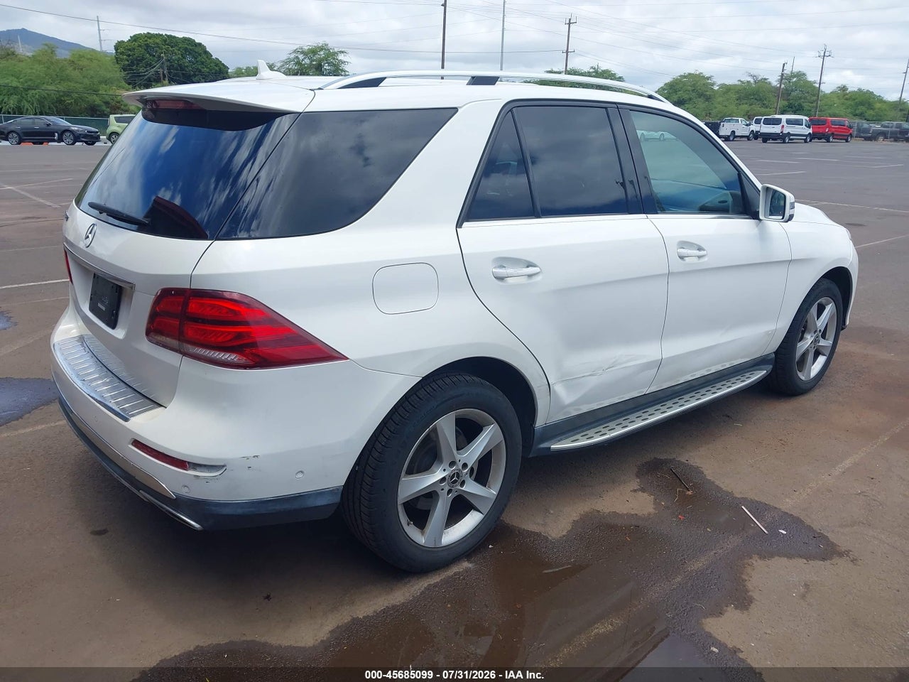 2017 MERCEDES-BENZ GLE 350 · 4/11