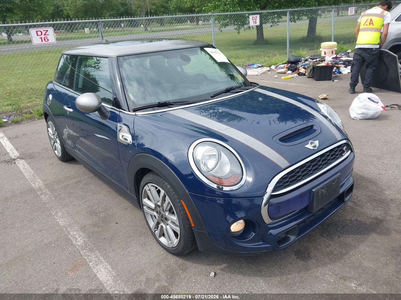 WMWXP7C31H3****** · 2017 MINI HARDTOP COOPER S