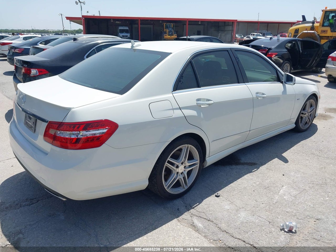 2012 MERCEDES-BENZ E 350 · 4/11