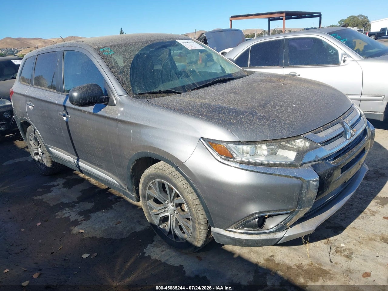 JA4AD2A34GZ****** · 2016 MITSUBISHI OUTLANDER ES