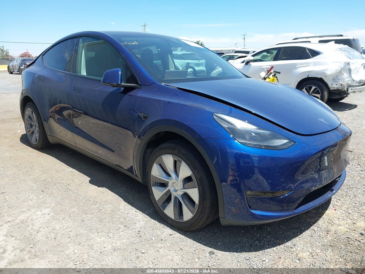 7SAYGDEE3PF****** · 2023 TESLA MODEL Y AWD/LONG RANGE DUAL MOTOR ALL-WHEEL DRIVE