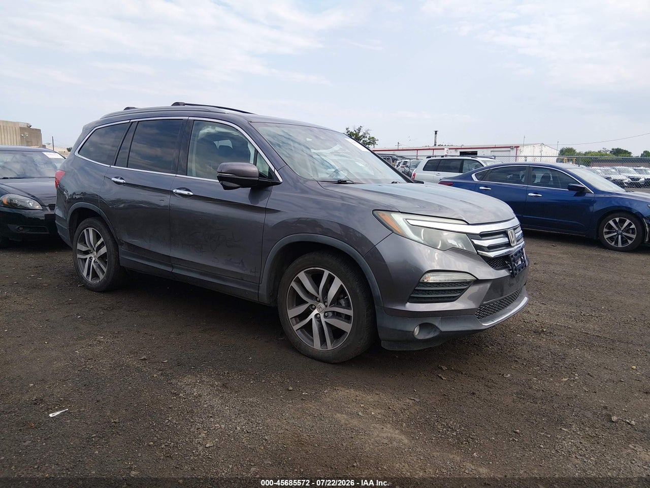 5FNYF5H92HB****** · 2017 HONDA PILOT TOURING