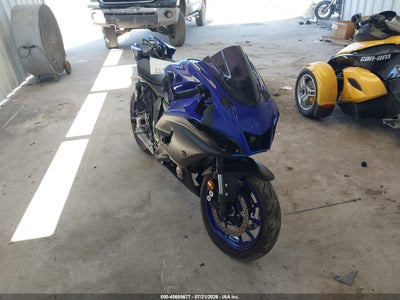 JYARM38E4NA****** · 2022 YAMAHA YZFR7