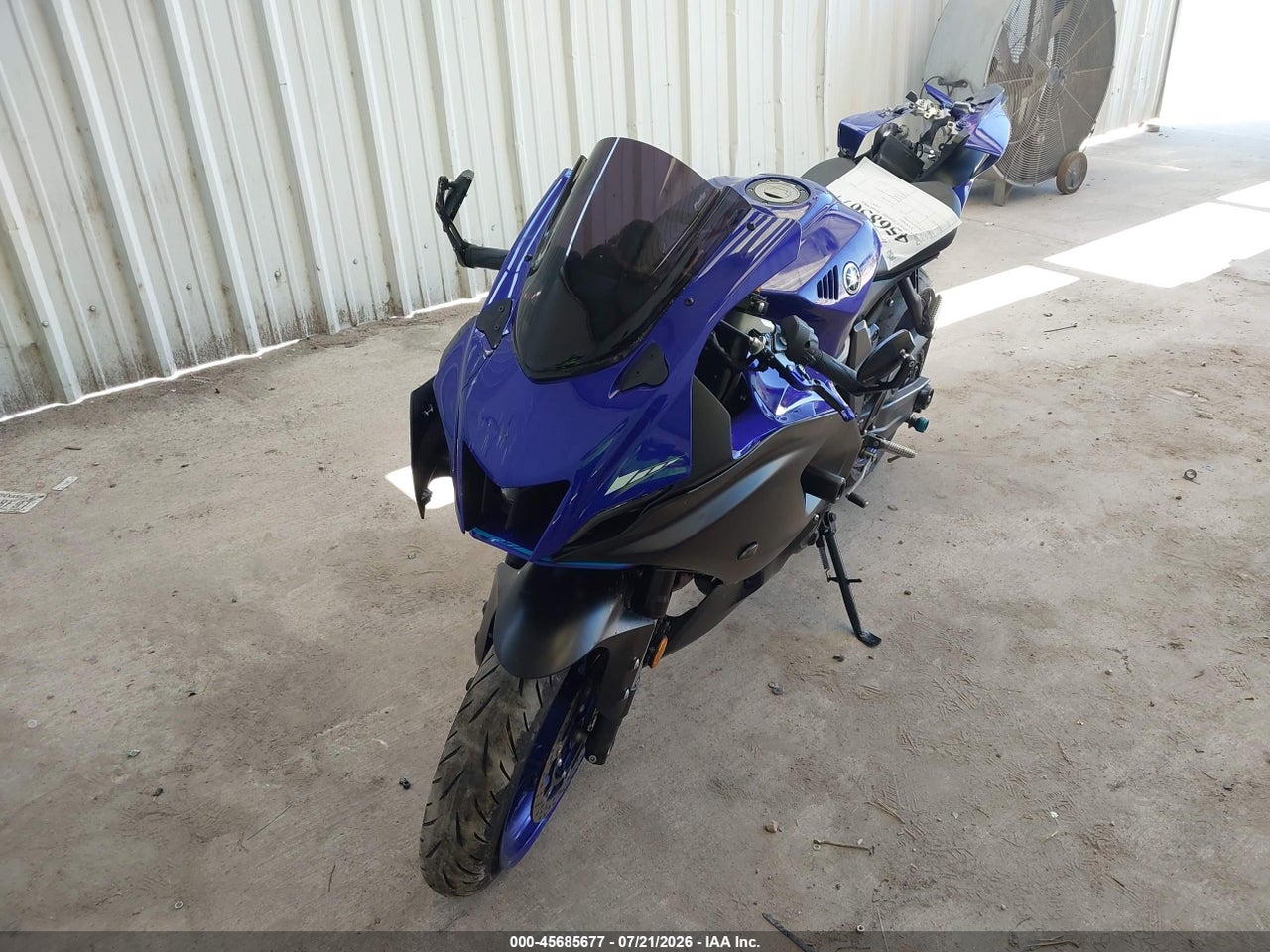 2022 YAMAHA YZFR7 · 2/10