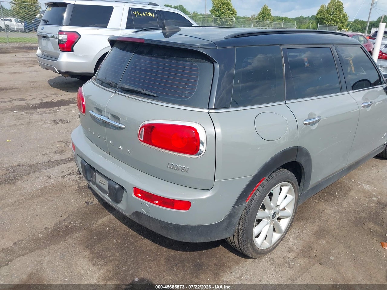 2017 MINI CLUBMAN COOPER · 4/11