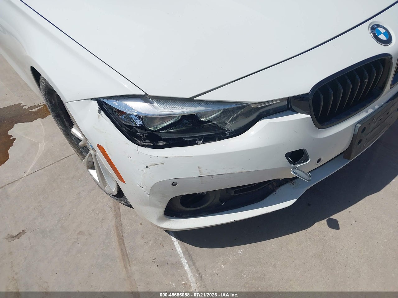 2016 BMW 320I   · 6/11
