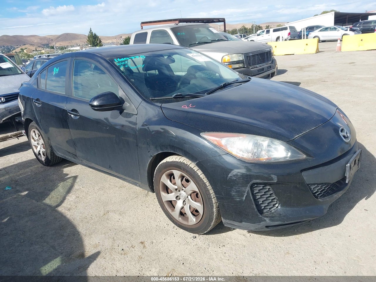JM1BL1UG0C1****** · 2012 MAZDA MAZDA3 I SPORT