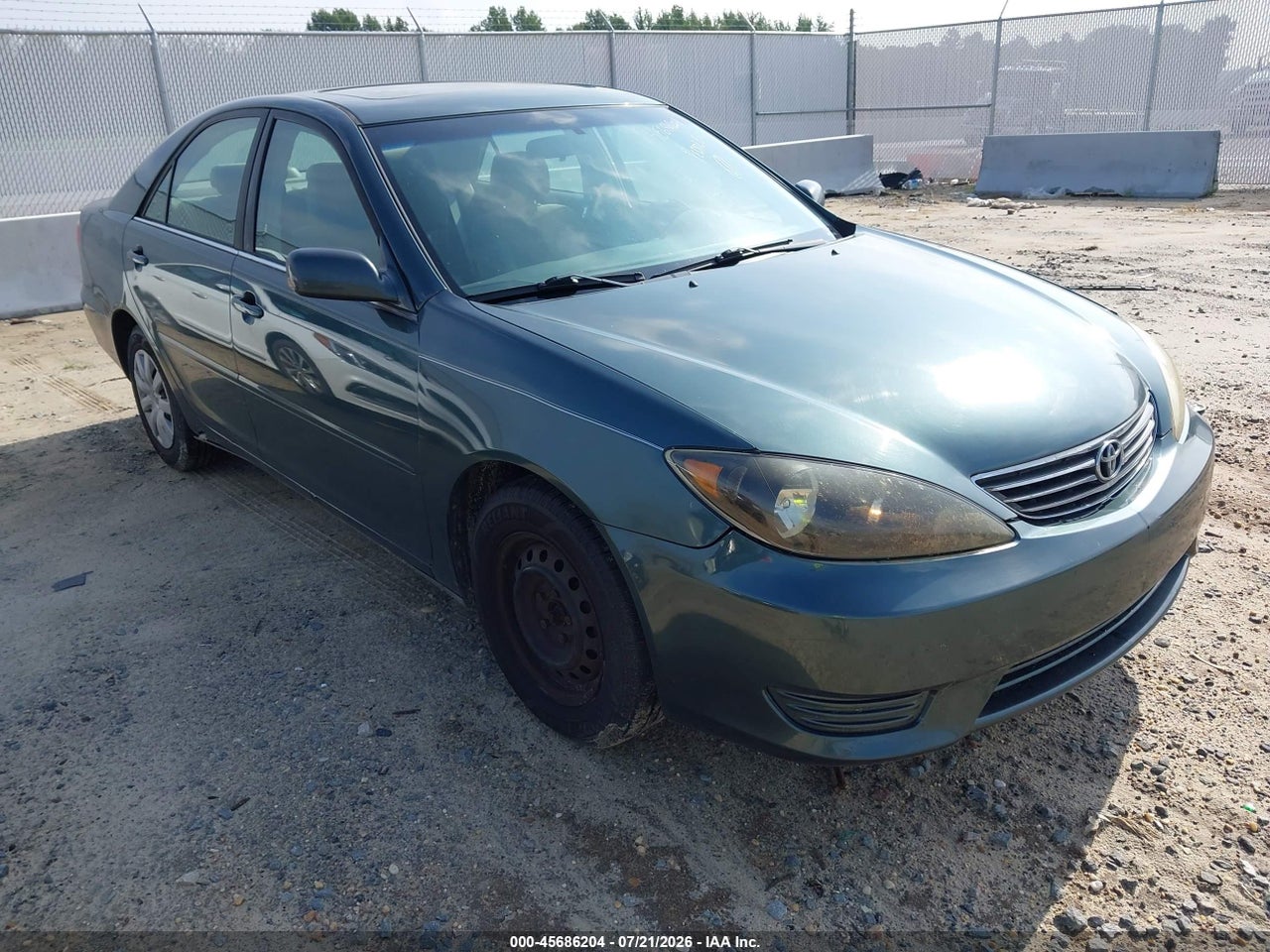 4T1BE32K85U****** · 2005 TOYOTA CAMRY LE