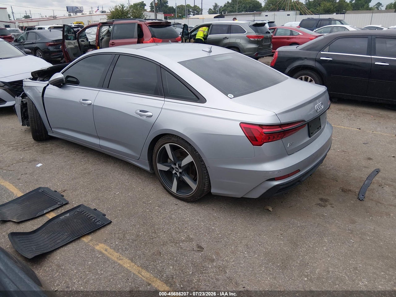 2020 AUDI A6 PREMIUM PLUS 55 TFSI QUATTRO S TRONIC · 3/11