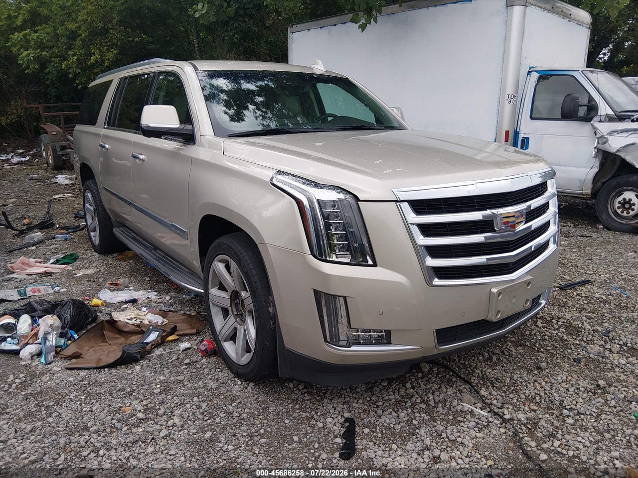 1GYS3HKJ9GR****** · 2016 CADILLAC ESCALADE ESV LUXURY COLLECTION