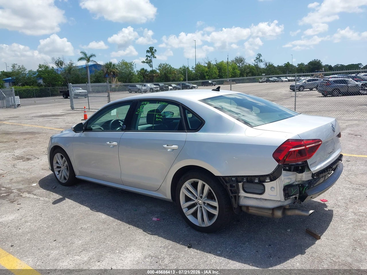 2019 VOLKSWAGEN PASSAT 2.0T WOLFSBURG EDITION · 3/11