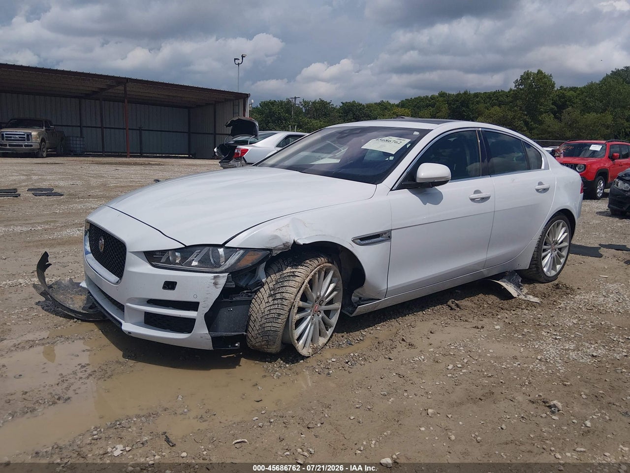 2017 JAGUAR XE 35T FIRST EDITION · 2/11