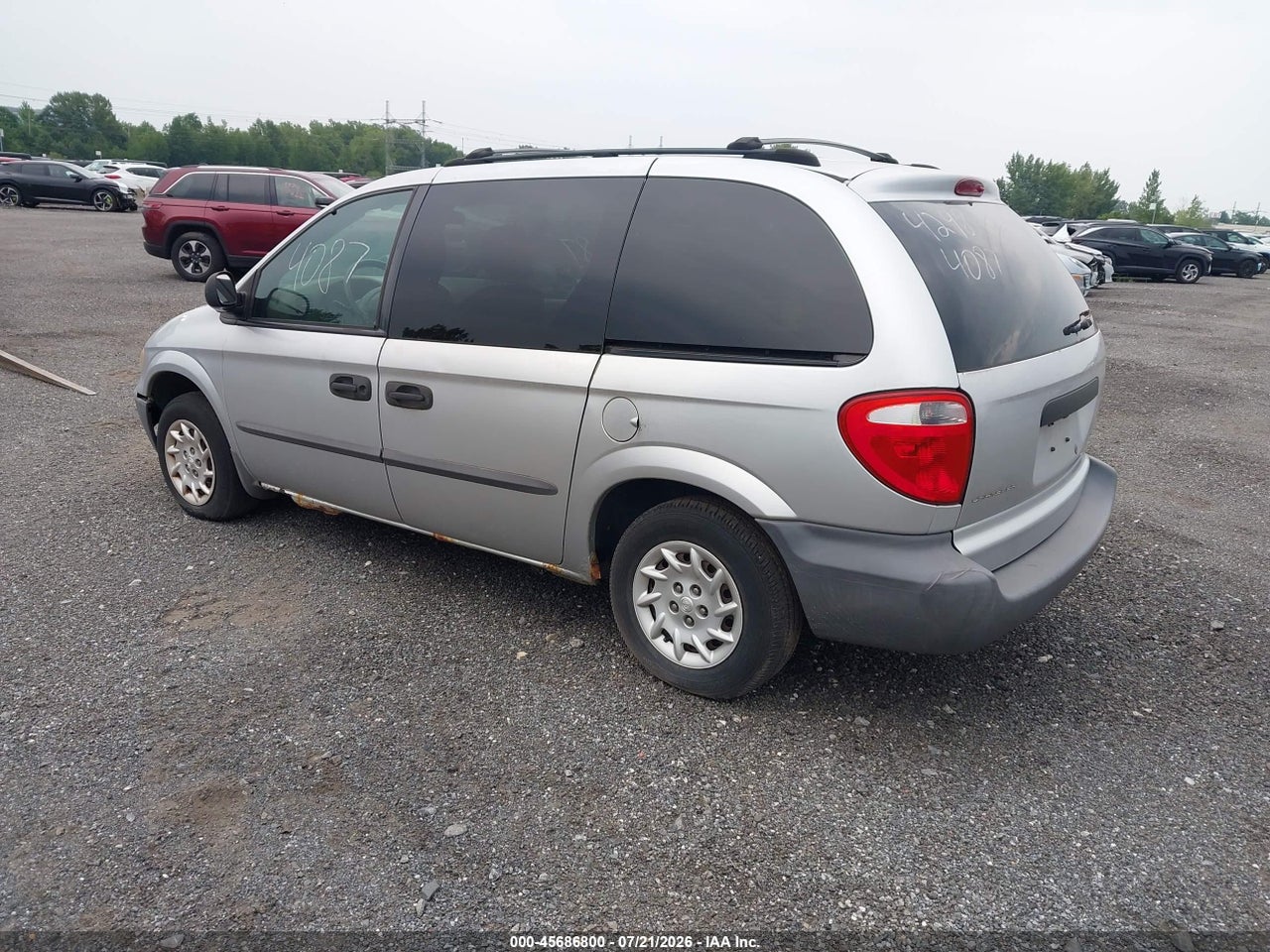 2002 CHRYSLER VOYAGER · 3/11