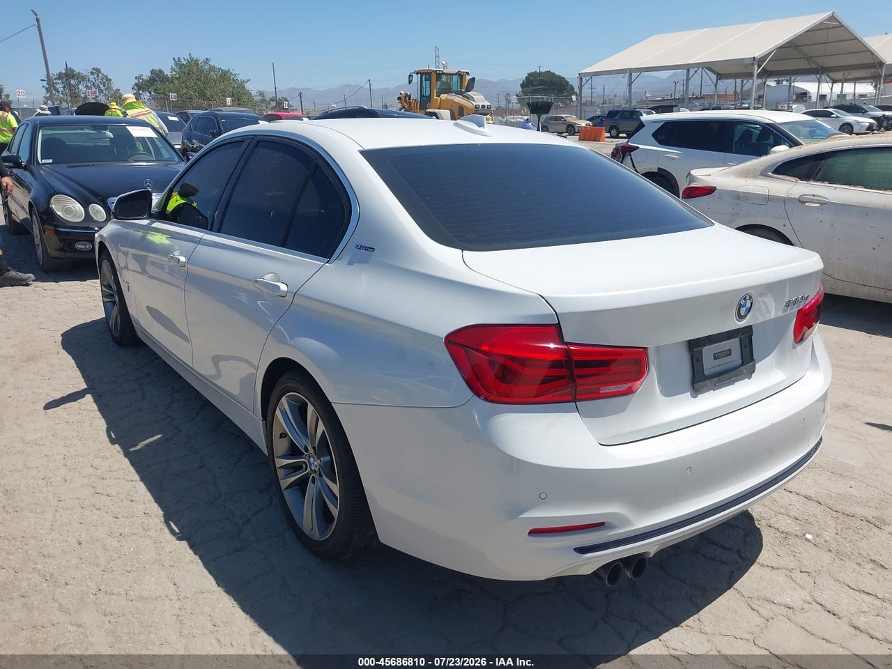 2017 BMW 330E IPERFORMANCE · 3/11