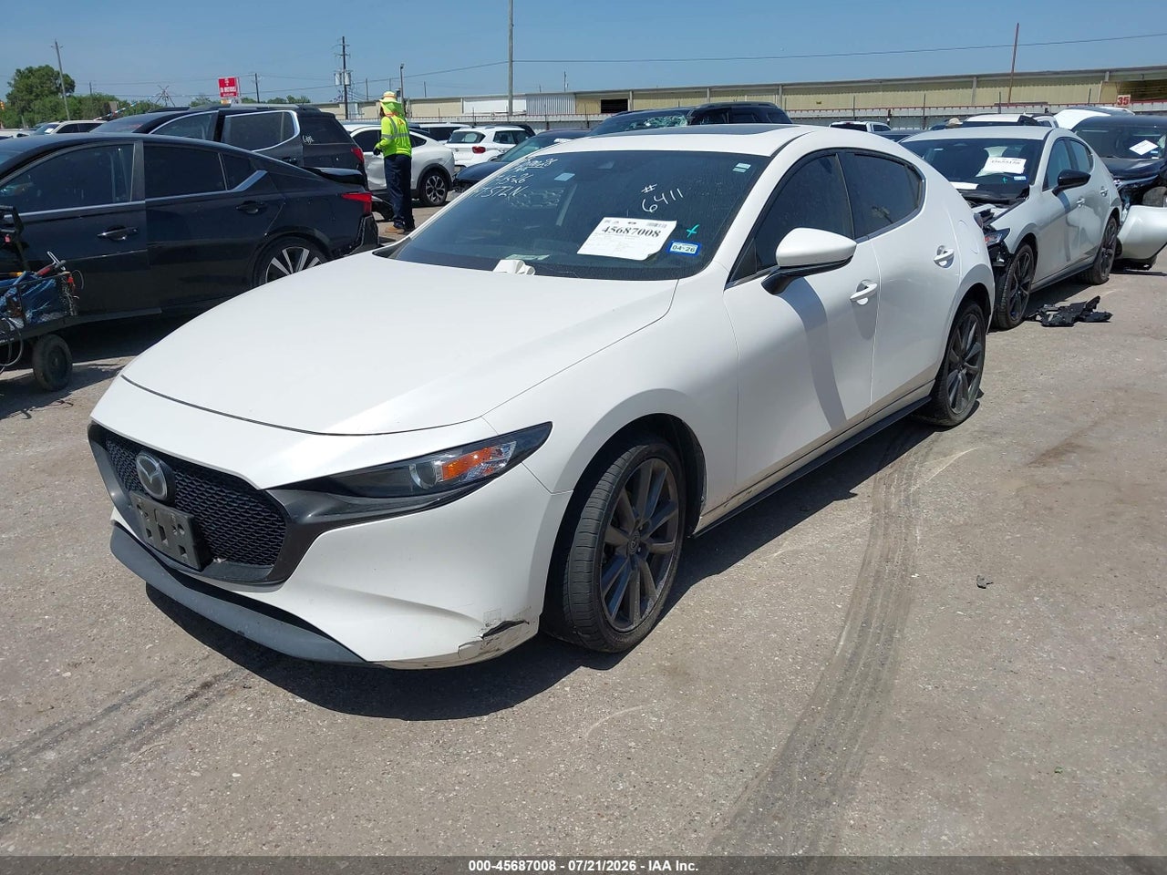 2022 MAZDA MAZDA3 · 2/11