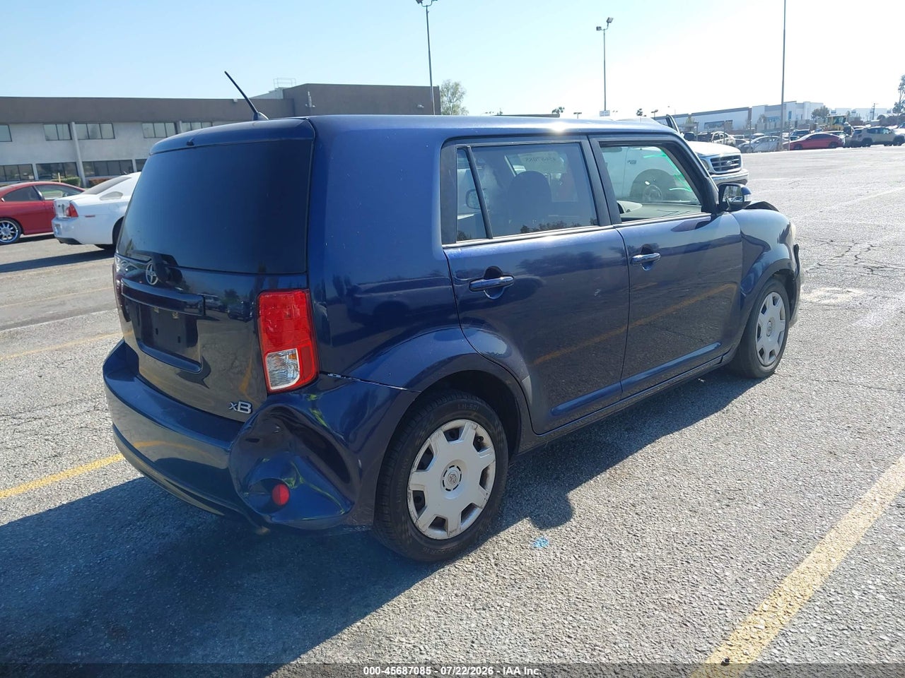2014 SCION XB · 4/11