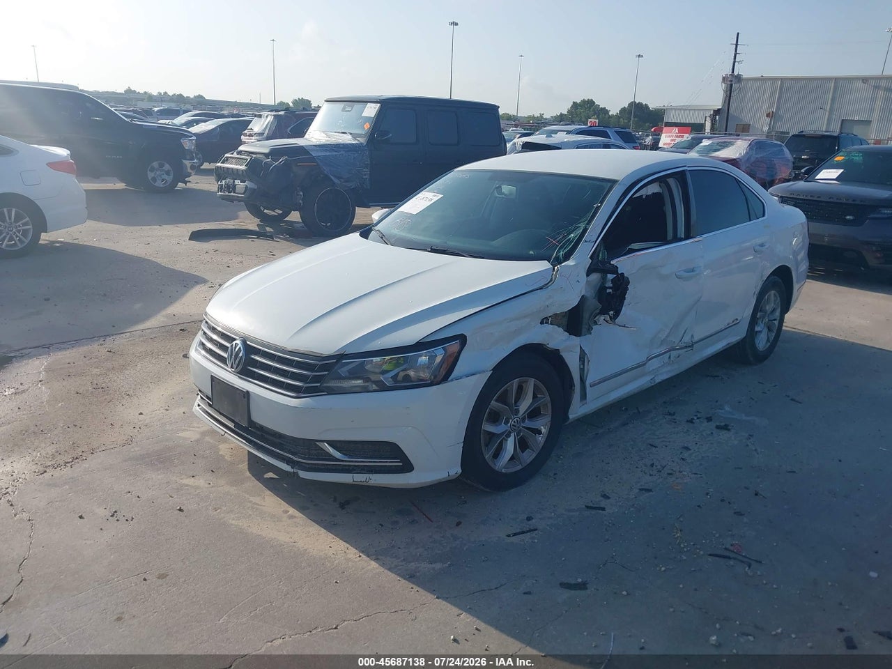 2016 VOLKSWAGEN PASSAT 1.8T S · 2/11