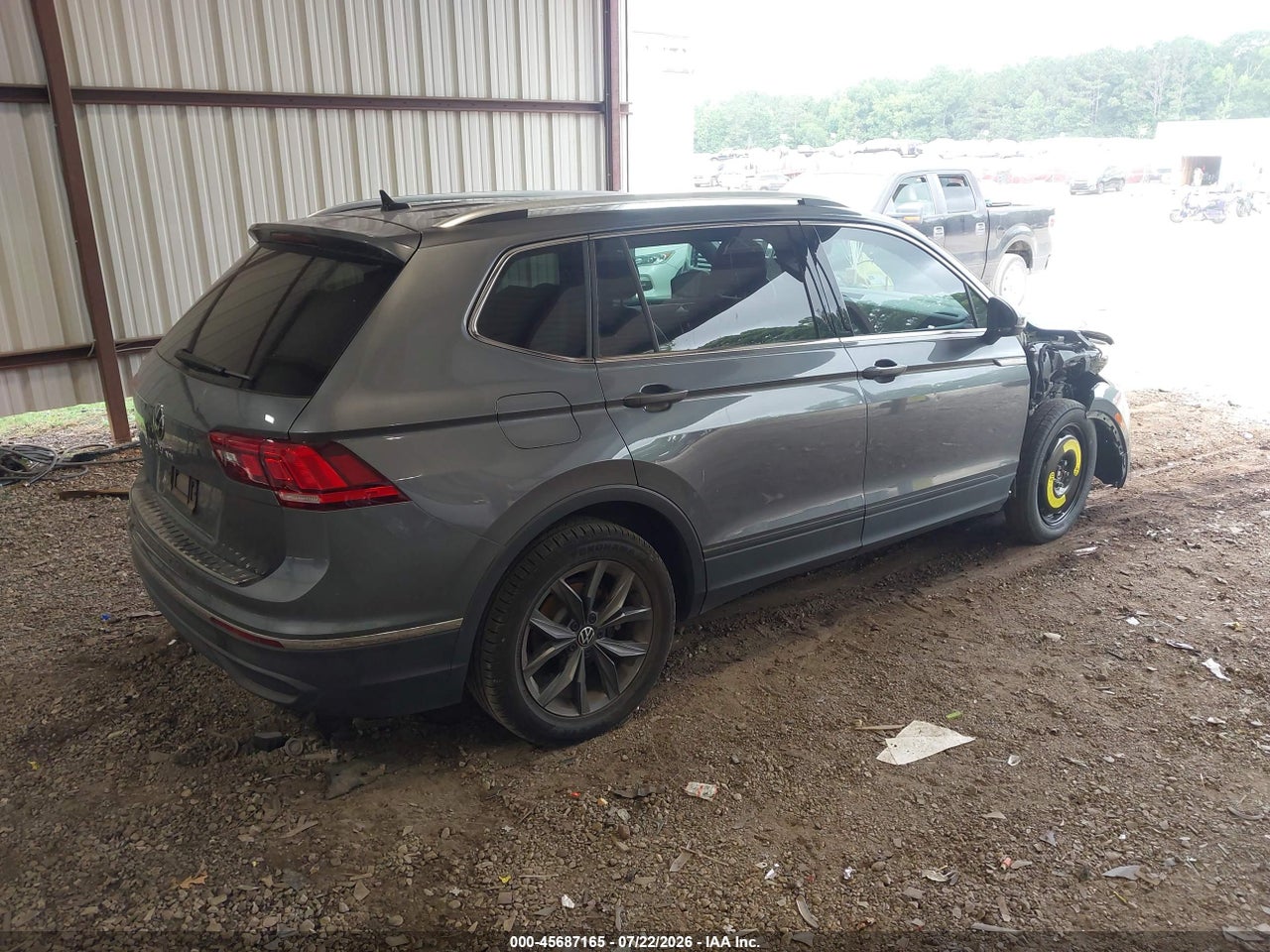 2024 VOLKSWAGEN TIGUAN 2.0T SE/2.0T WOLFSBURG EDITION · 4/11