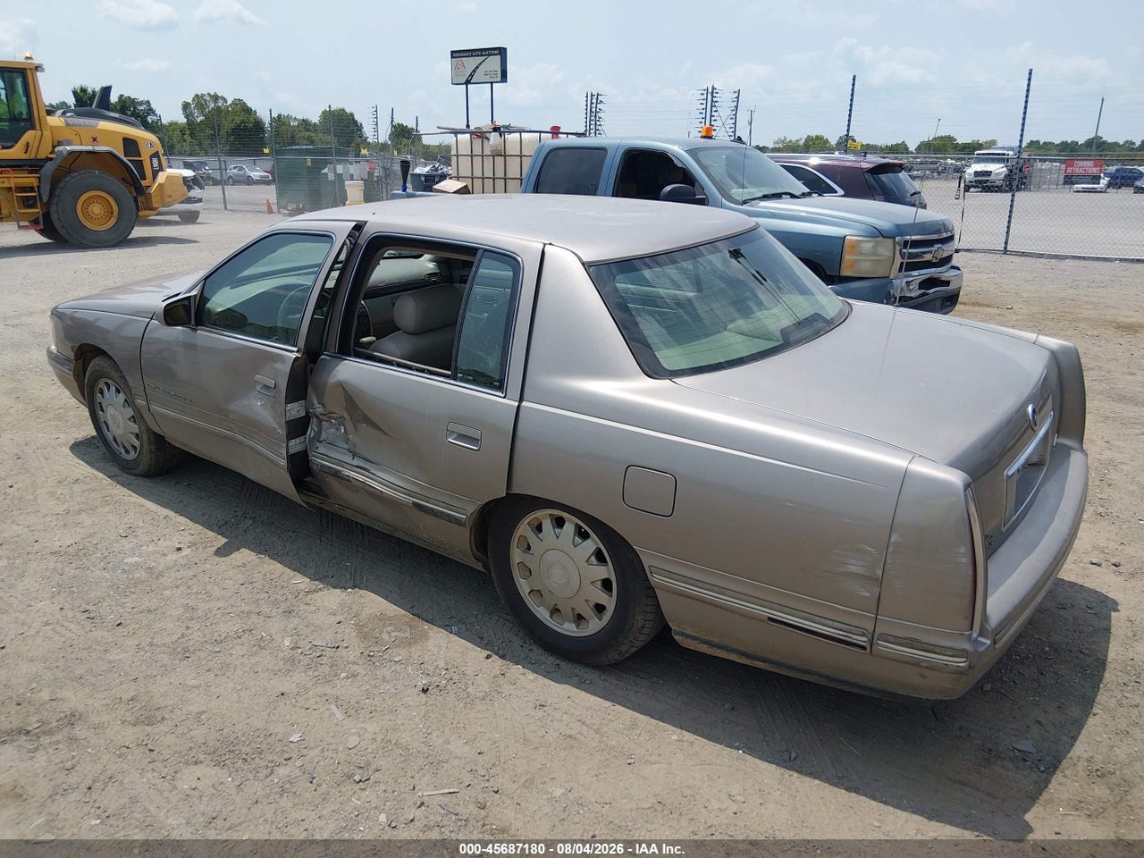 1999 CADILLAC DEVILLE CONCOURS · 3/11