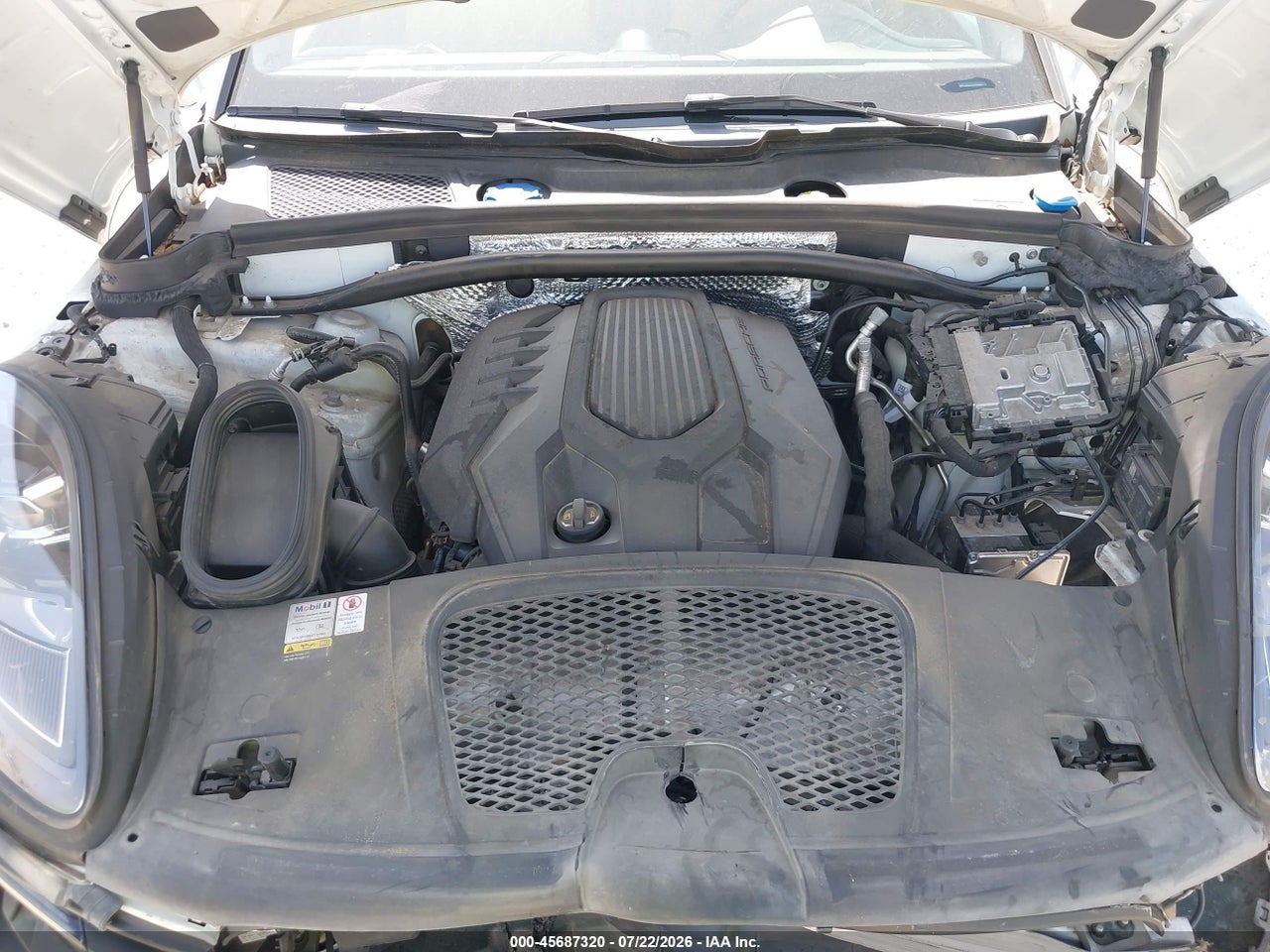 WP1AA2A51NL****** · 2022 PORSCHE MACAN   · 10/11