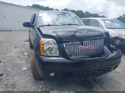 1GKS2KE31BR****** · 2011 GMC YUKON XL 1500 SLT