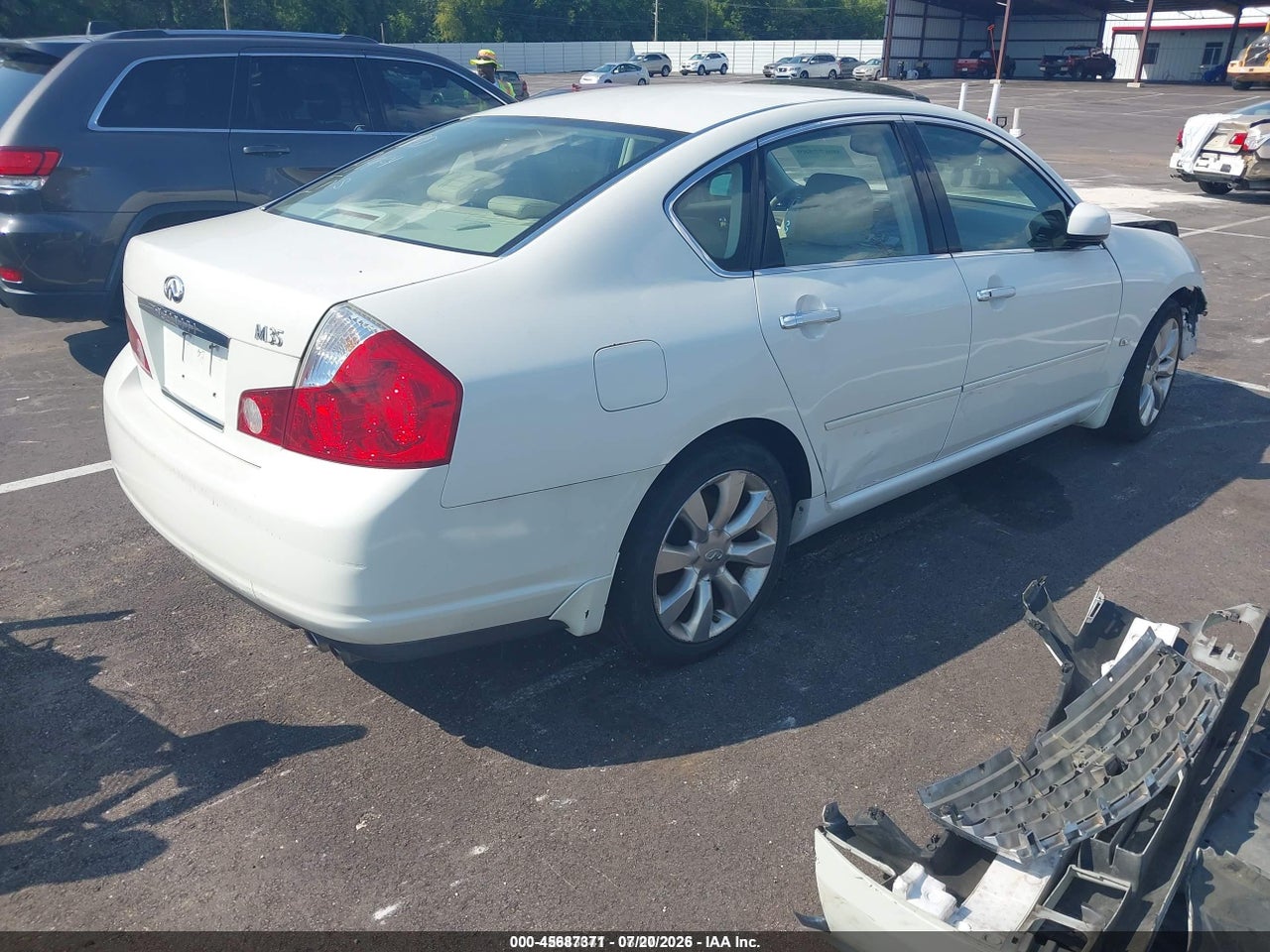 2007 INFINITI M35 · 4/11