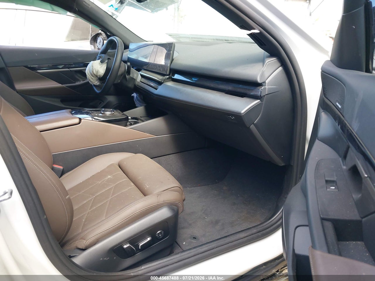 2024 BMW I5 EDRIVE40 · 5/11