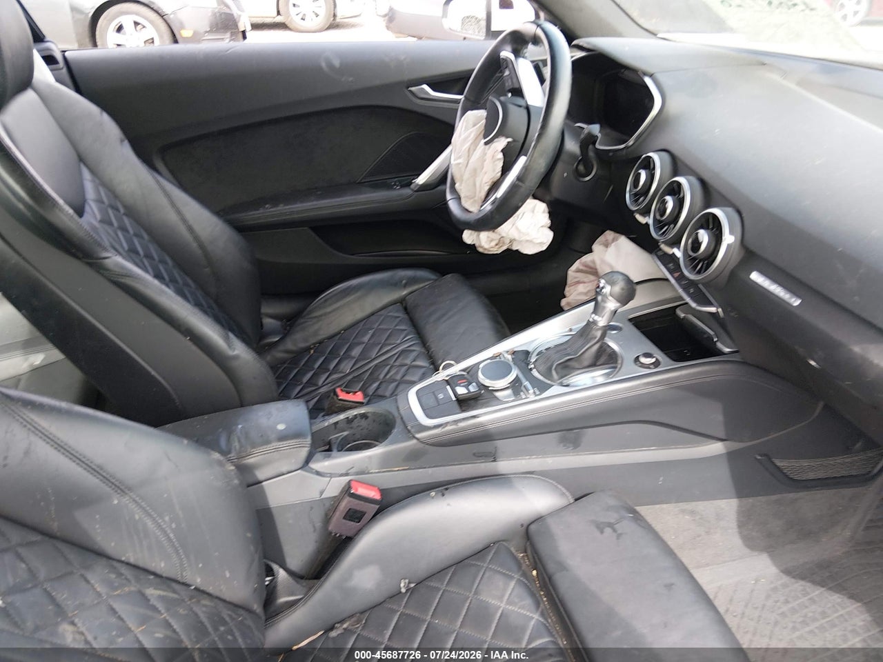2018 AUDI TT 2.0T · 5/11