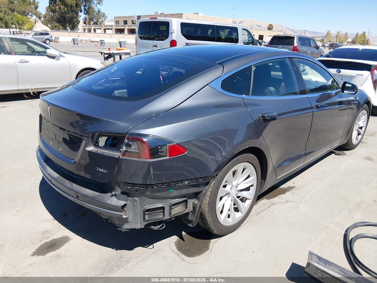 2018 TESLA MODEL S 100D/75D/P100D · 4/11