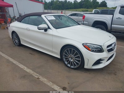 WDDWK8DB8KF****** · 2019 MERCEDES-BENZ C 300