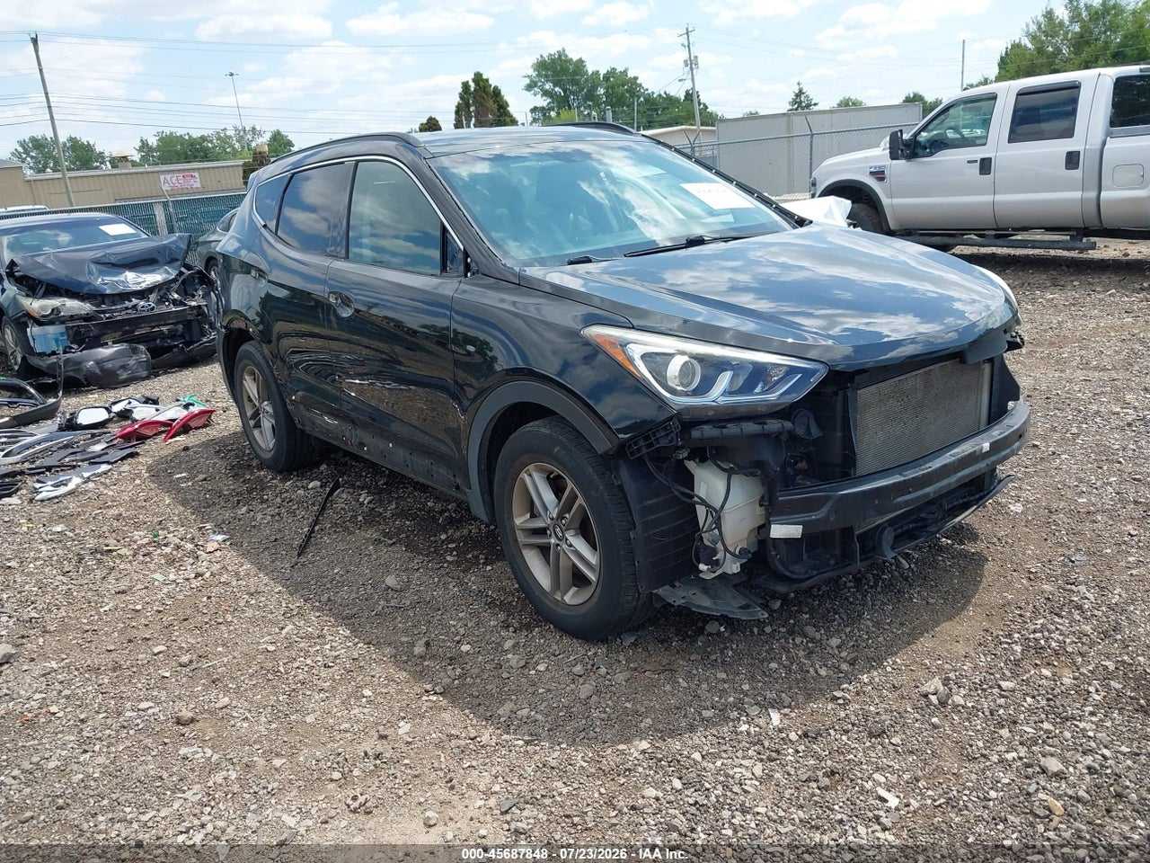 5NMZU3LBXHH****** · 2017 HYUNDAI SANTA FE SPORT 2.4L