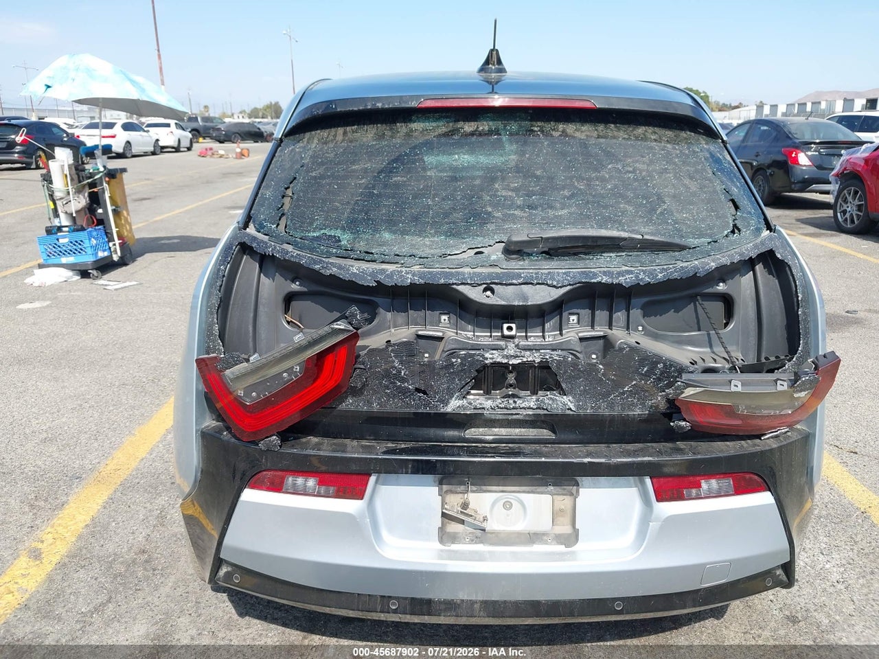2016 BMW I3 BASE W/RANGE EXTENDER · 6/11