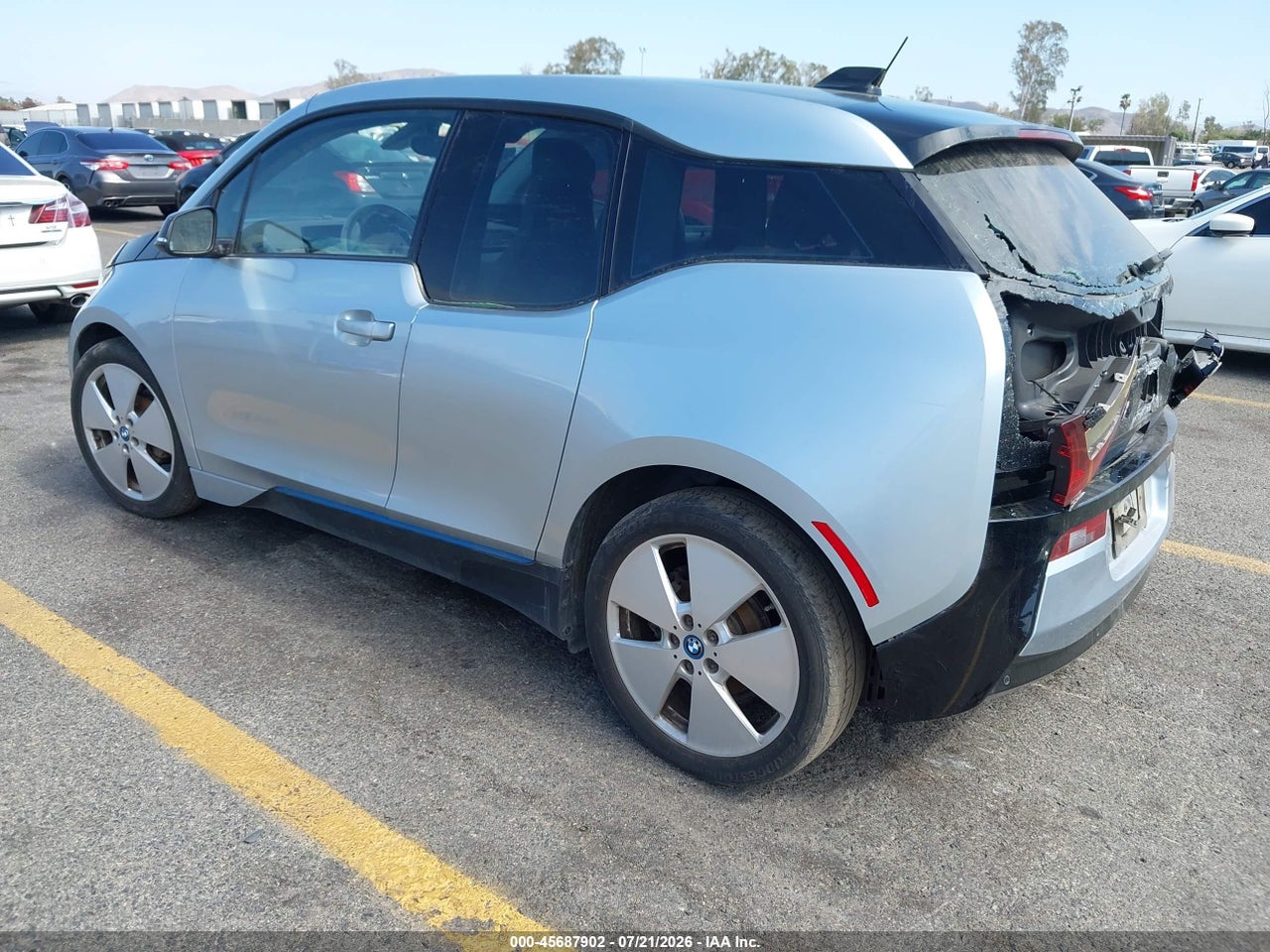 2016 BMW I3 BASE W/RANGE EXTENDER · 3/11