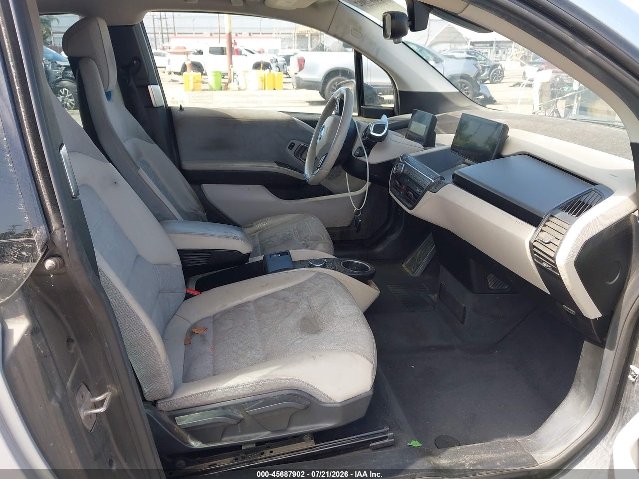 2016 BMW I3 BASE W/RANGE EXTENDER · 5/11